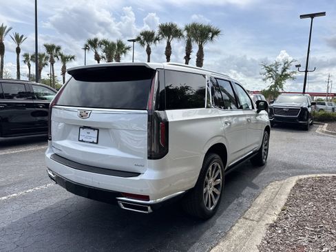 Used 2023 Cadillac Escalade Premium Luxury Platinum AWD/4WD image 3