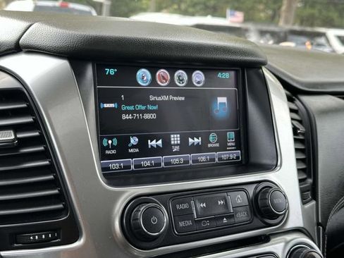 Used 2020 Chevrolet Suburban Premier image 15