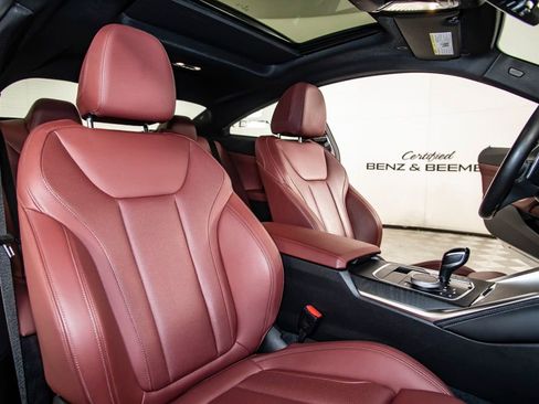 Used 2023 BMW 430i Coupe w/ M Sport Package image 19