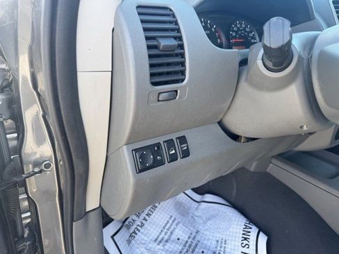 Used 2019 Nissan Frontier SV image 13