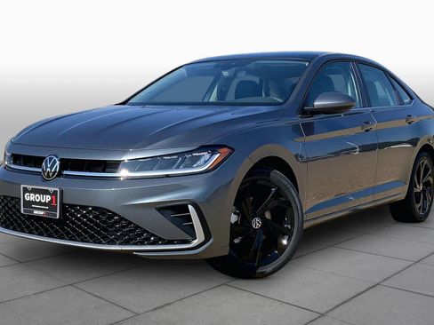 New 2026 Volkswagen Jetta SE FWD image 1