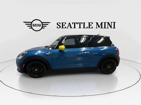 Used 2023 MINI Cooper SE FWD image 6