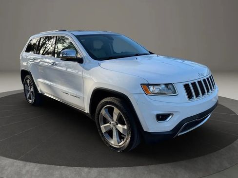 Used 2016 Jeep Grand Cherokee Limited RWD image 2