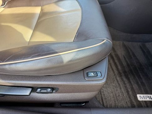 Used 2011 Chevrolet Malibu LTZ w/ HFV6 Engine Package image 26