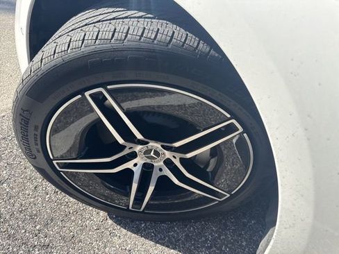 Used 2026 Mercedes-Benz E 350 Sedan image 4