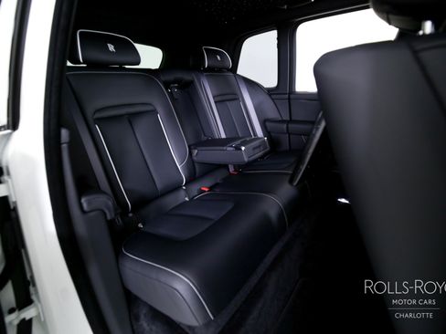 Certified 2025 Rolls-Royce Cullinan image 28