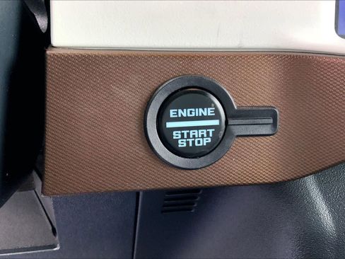 Certified 2023 Ford Bronco Heritage Edition image 30