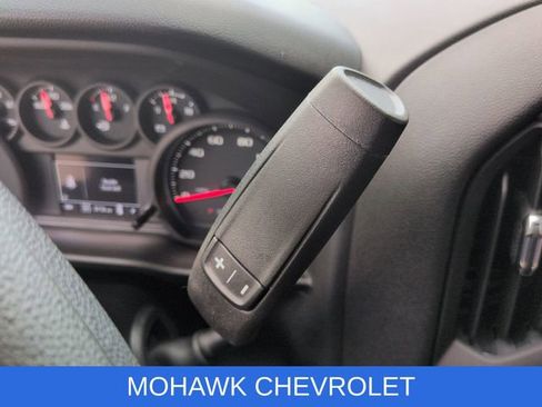 Used 2025 Chevrolet Silverado 1500 Custom AWD/4WD image 17