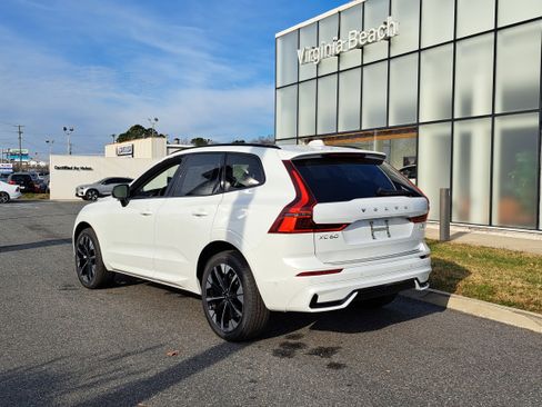 New 2026 Volvo XC60 B5 Plus w/ Protection Package Premier image 4