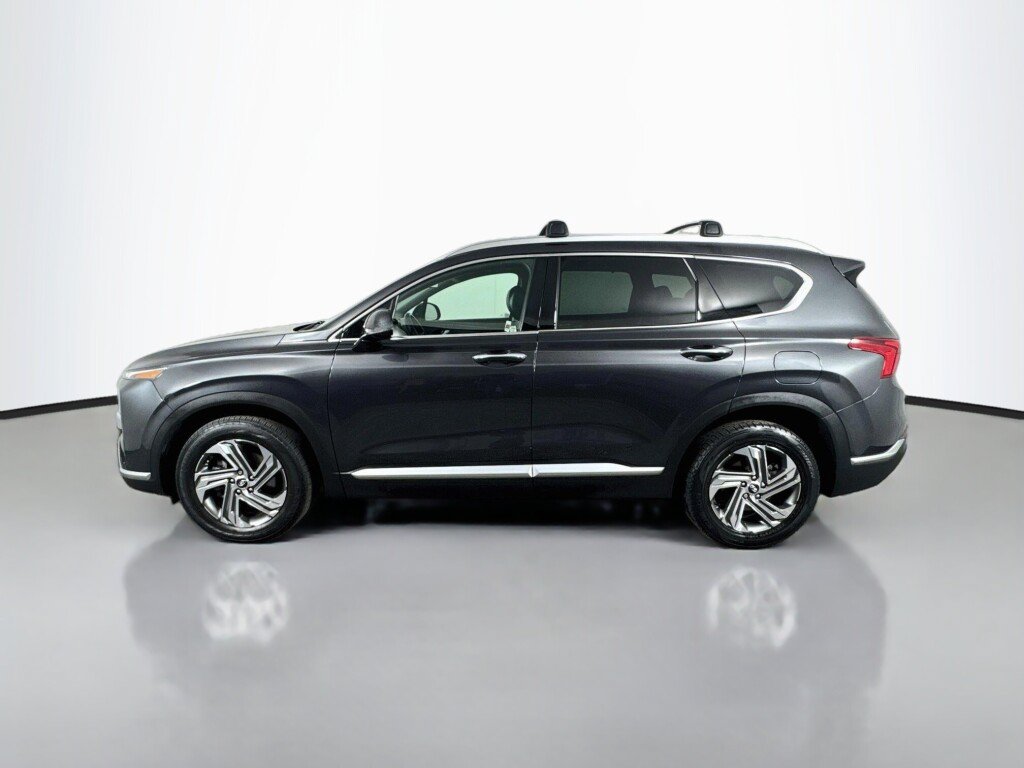 Used 2021 Hyundai Santa Fe SEL w/ Convenience + Premium Package FWD image 2