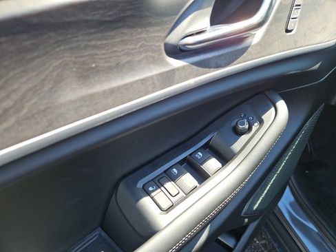 New 2025 Jeep Grand Cherokee Limited w/ Luxury Tech Group II image 29