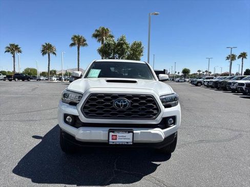 Certified 2022 Toyota Tacoma TRD Sport w/ Black Out Package (TMS) AWD/4WD image 3