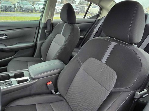 Used 2024 Nissan Sentra SV image 22