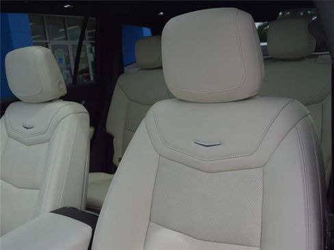 Used 2021 Cadillac XT6 Sport image 23