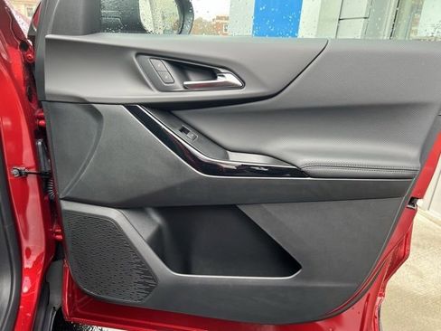 New 2026 Chevrolet Equinox LT w/ Midnight Edition image 23