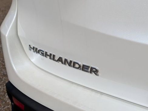 Used 2019 Toyota Highlander Plus image 27