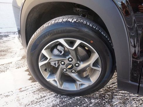 New 2026 Chevrolet Trax LT w/ Driver Confidence Package image 25