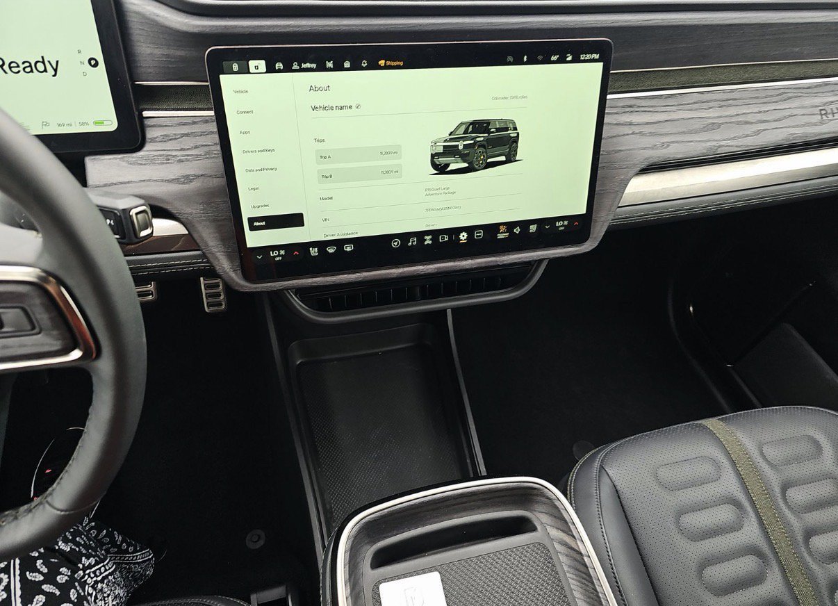 Used 2024 Rivian R1S Adventure Quad AWD/4WD image 11