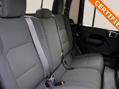 Used 2023 Jeep Gladiator Willys image 15