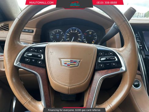 Used 2015 Cadillac Escalade ESV Platinum AWD/4WD image 14