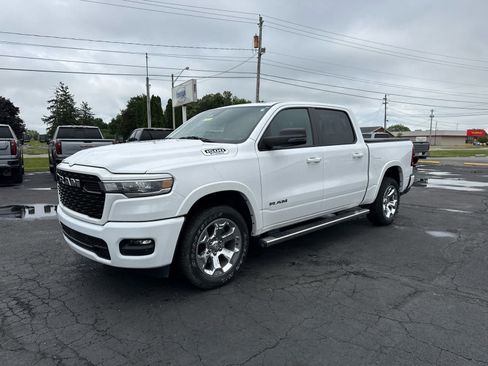 Used 2025 RAM 1500 Big Horn AWD/4WD image 1