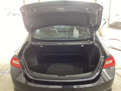 Used 2023 Chevrolet Malibu LS FWD image 10