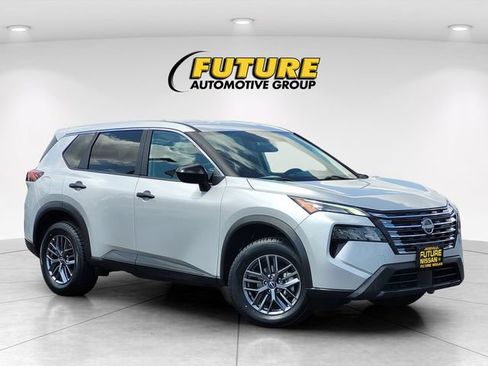 Certified 2024 Nissan Rogue S AWD/4WD image 1