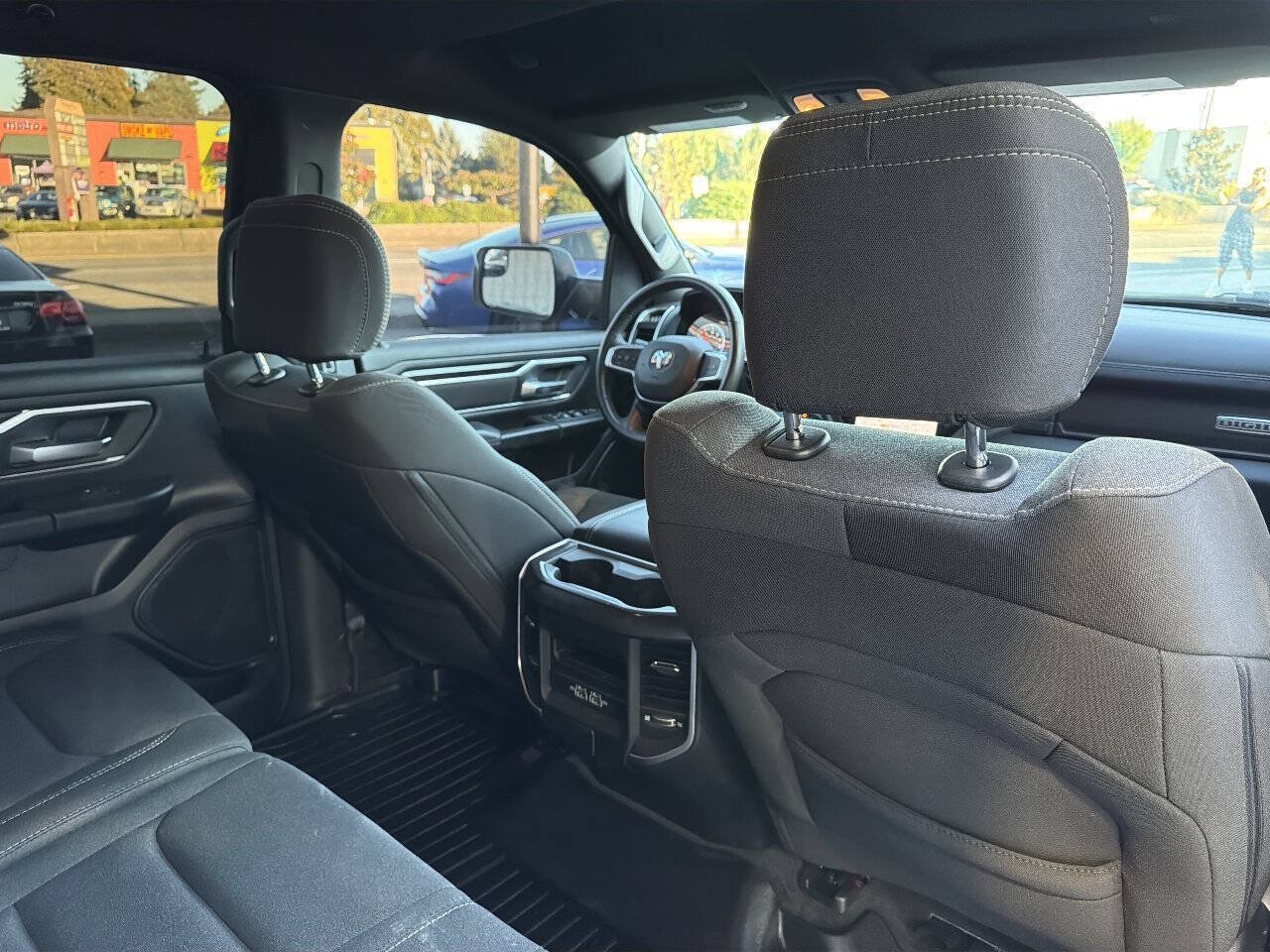 Used 2023 RAM 1500 Big Horn AWD/4WD image 23