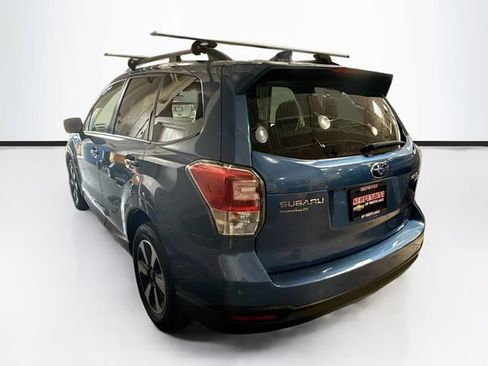 Used 2017 Subaru Forester 2.5i Premium AWD/4WD image 8