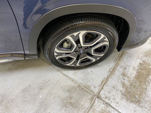 Used 2025 Subaru Ascent Touring w/ Popular Package #2 image 14