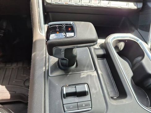 Used 2026 GMC Sierra 1500 Denali w/ Denali Reserve Package AWD/4WD image 10