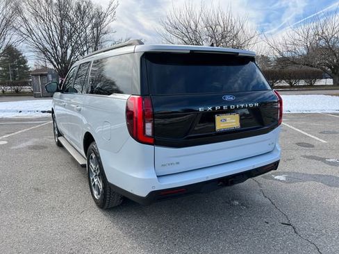 Certified 2025 Ford Expedition Max Active image 8