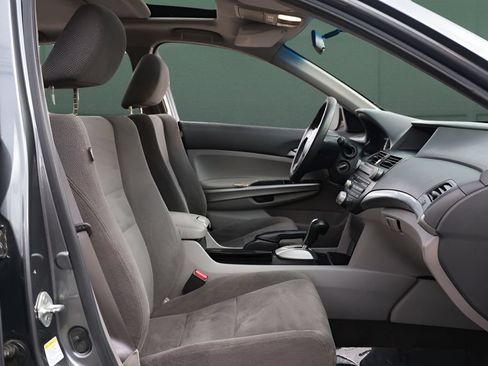 Used 2010 Honda Accord EX image 16