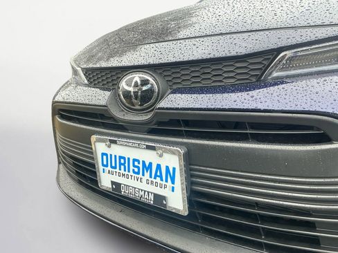 Certified 2025 Toyota Corolla LE image 2