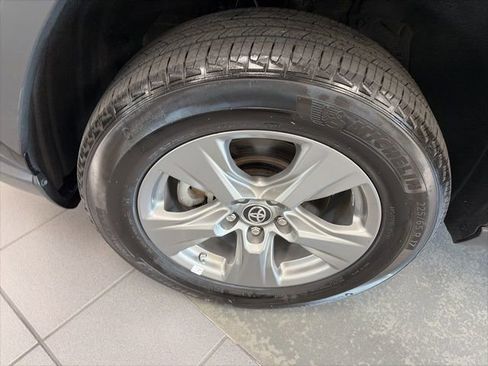 Certified 2024 Toyota RAV4 LE AWD/4WD image 25