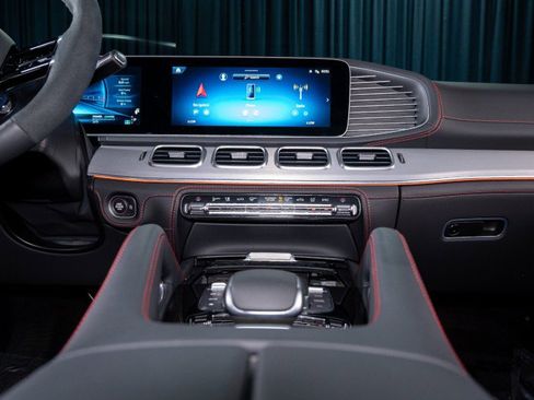 Certified 2024 Mercedes-Benz GLE 63 AMG S image 22