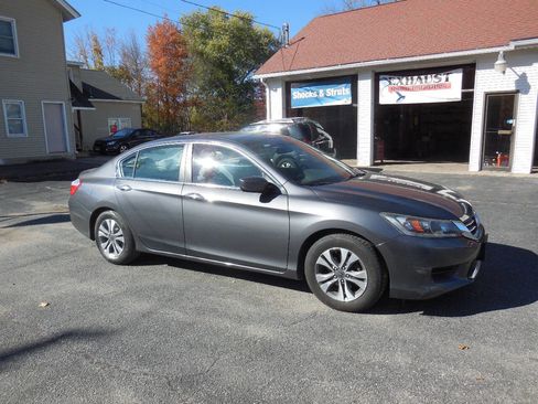 Used 2013 Honda Accord LX image 2