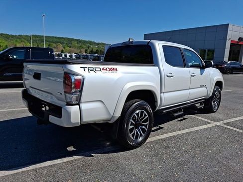 Certified 2023 Toyota Tacoma TRD Sport AWD/4WD image 6