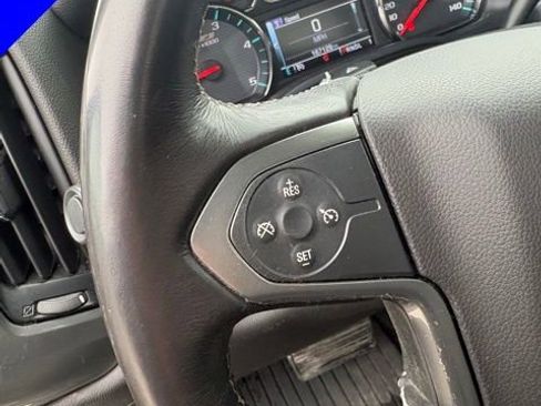 Used 2018 Chevrolet Silverado 2500 LT w/ Midnight Edition image 16