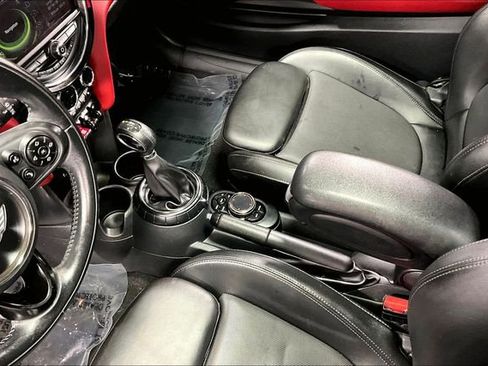Used 2014 MINI Cooper 2-Door Hardtop FWD image 17