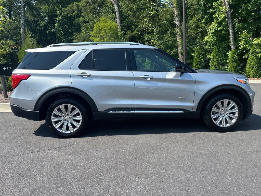 Used 2022 Ford Explorer King Ranch w/ Technology Package AWD/4WD image 8
