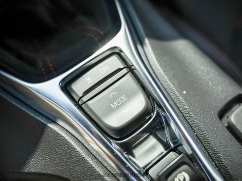 Used 2021 Chevrolet Camaro ZL1 RWD image 31