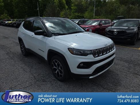 Used 2025 Jeep Compass Limited AWD/4WD image 1