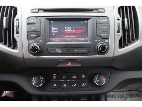 Used 2015 Kia Sportage LX image 12