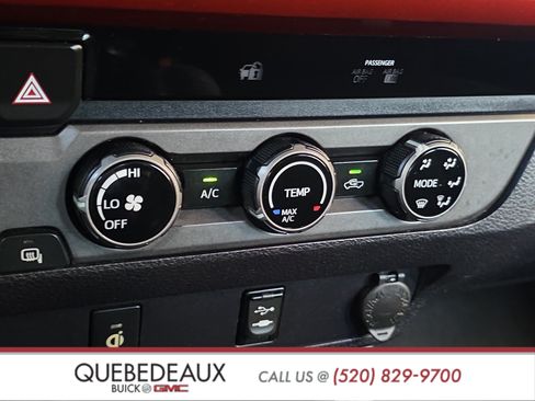 Used 2016 Toyota Tacoma TRD Sport w/ Towing Package RWD image 18