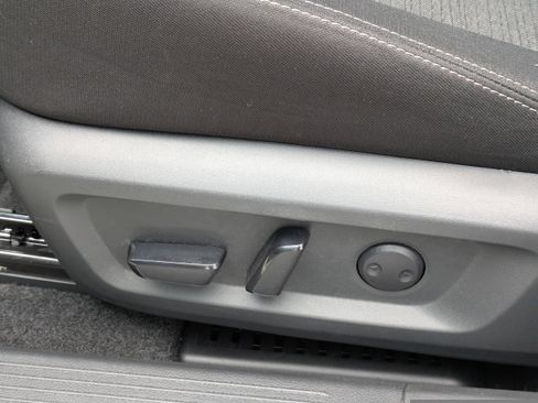 Certified 2023 Nissan Rogue SV image 21