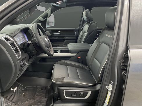 New 2026 RAM 1500 Laramie w/ Night Edition AWD/4WD image 4