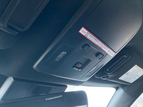 Certified 2025 Toyota Camry SE w/ Convenience Package image 26