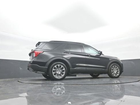 New 2026 Ford Explorer Active w/ Active Comfort Package image 35