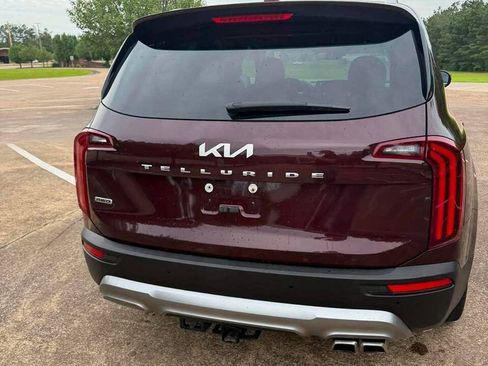 Used 2022 Kia Telluride EX w/ EX Premium Package AWD/4WD image 8